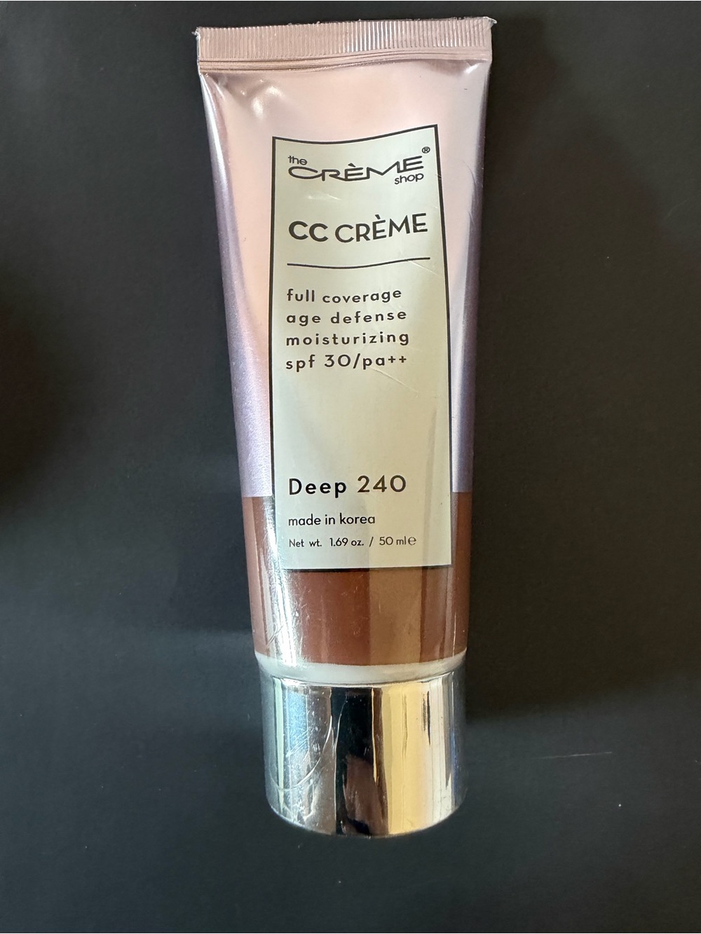 CC Crème Full Coverage Moisturizing SPF 30+ -
6 different shades available - Picture 4 of 9